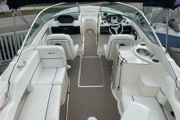 29ft Sea Ray Yacht For Sale