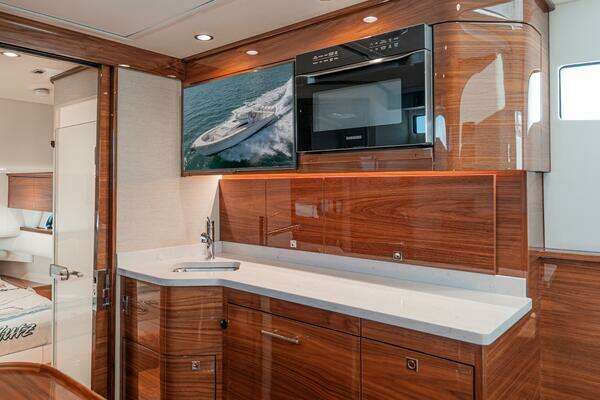 Valhalla Boatworks V-55 Yacht For Sale