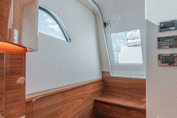 Valhalla Boatworks V-55 Yacht For Sale