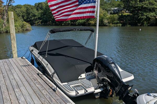 21ft Sea Ray Yacht For Sale