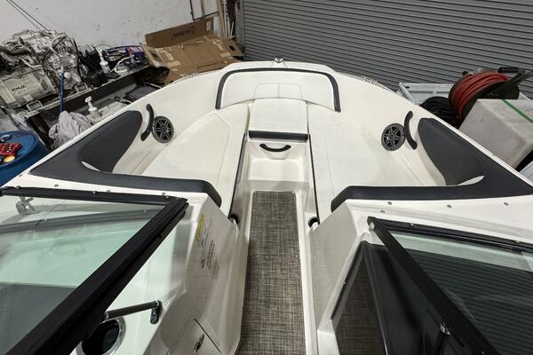 21ft Sea Ray Yacht For Sale