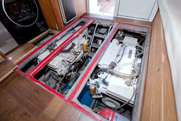 Fish Daddy 36ft Luhrs Yacht For Sale