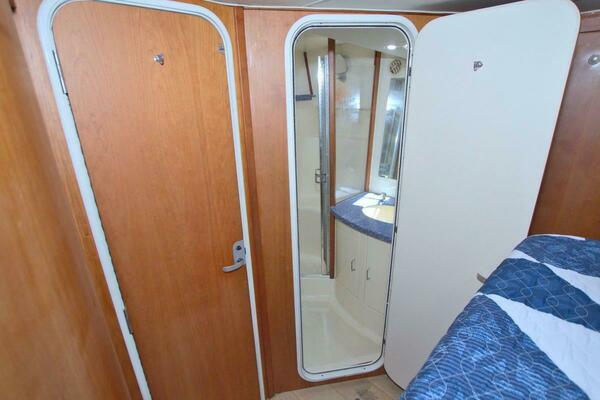 Fish Daddy 36ft Luhrs Yacht For Sale