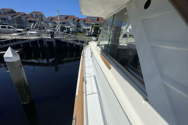 Wastin Away 47ft Chris Craft Yacht For Sale