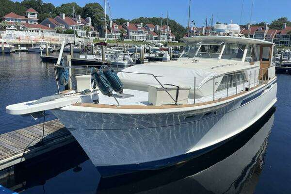 Photo of the 1969 Chris-Craft 47 Commander "Wastin Away"