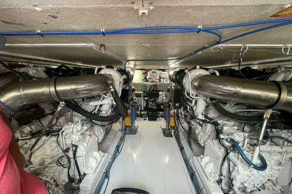 Custom Carolina Lydia 57 Sportfish Yacht For Sale