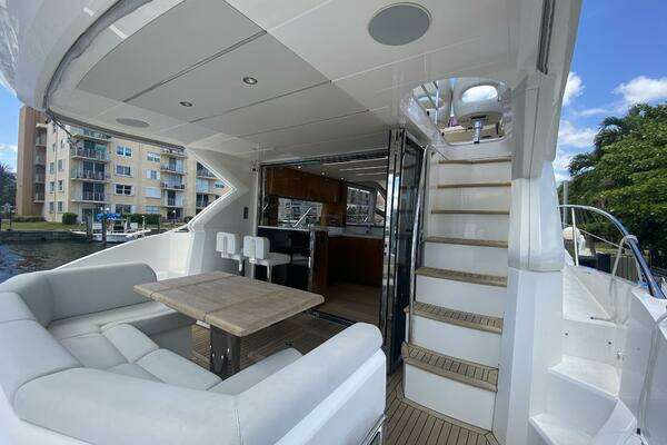 Sunseeker 52 Manhattan Yacht For Sale