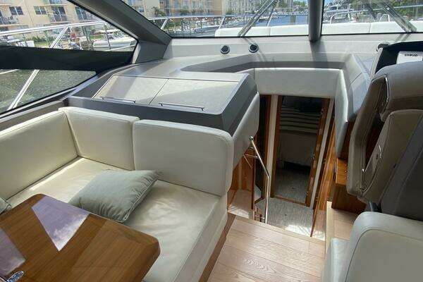 Sunseeker 52 Manhattan Yacht For Sale