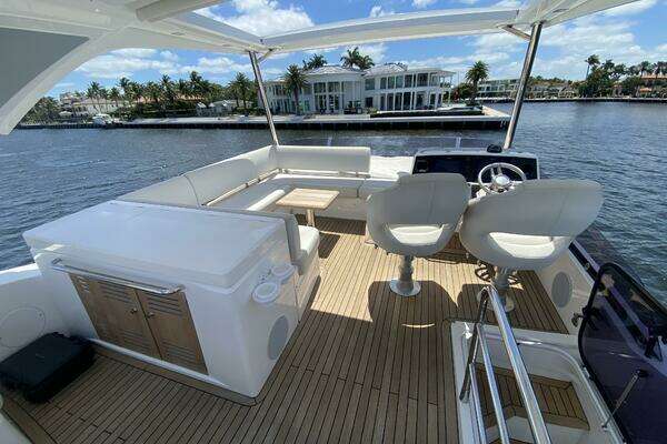 Sunseeker 52 Manhattan Yacht For Sale