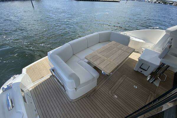 Sunseeker 52 Manhattan Yacht For Sale