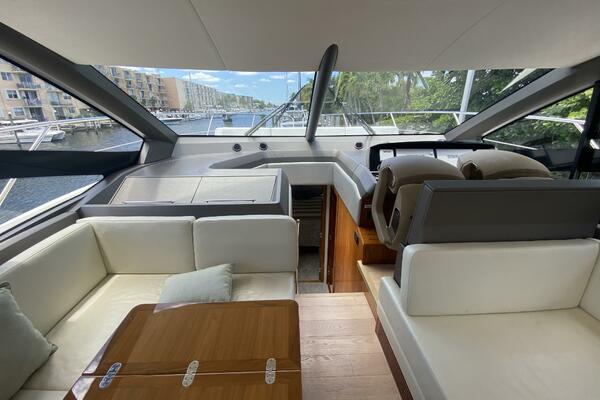 56ft Sunseeker Yacht For Sale