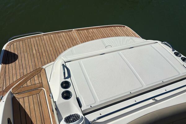 35ft Sea Ray Yacht For Sale