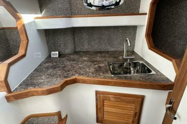 32ft Mabry Yacht For Sale