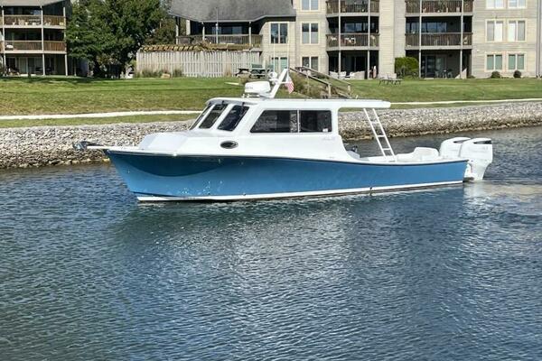 32ft Mabry Yacht For Sale