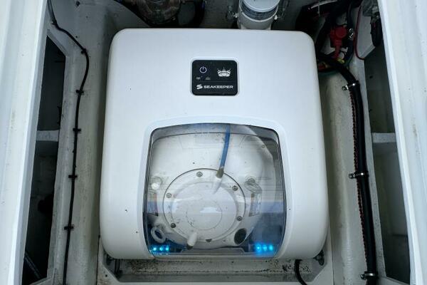 32ft Mabry Yacht For Sale