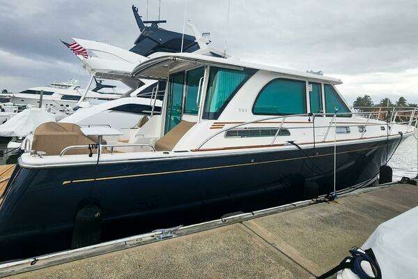 45-ft-Sabre-2024-45 Salon Express- Naples Florida United States  yacht for sale