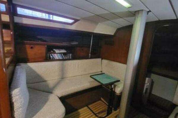 Photo of the 1984 Beneteau First 38.5