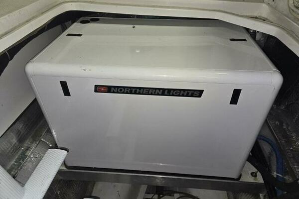 47ft Maine Cat Yacht For Sale