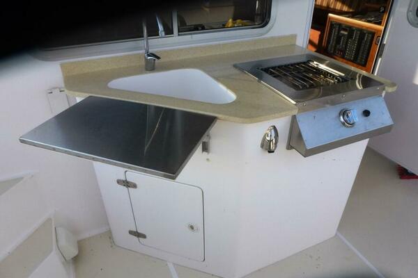 47ft Maine Cat Yacht For Sale