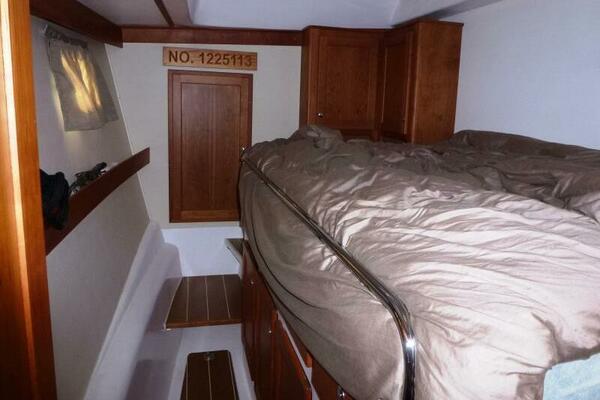 47ft Maine Cat Yacht For Sale