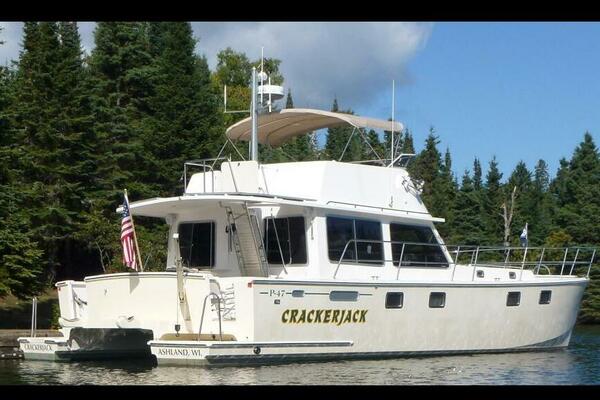 47ft Maine Cat Yacht For Sale