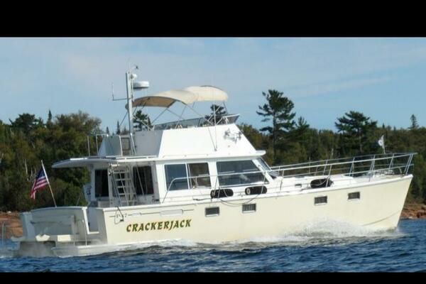 47ft Maine Cat Yacht For Sale