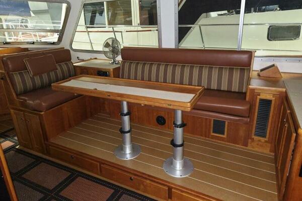 47ft Maine Cat Yacht For Sale