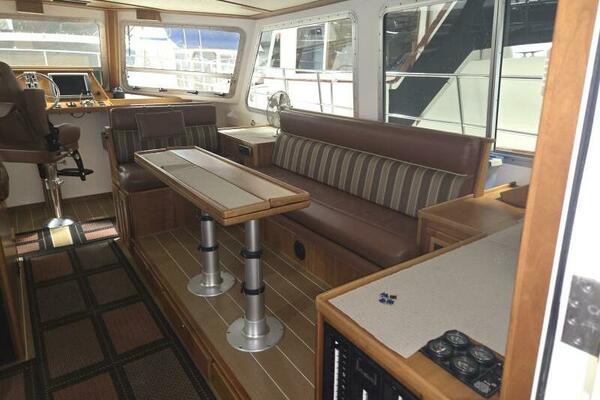 47ft Maine Cat Yacht For Sale