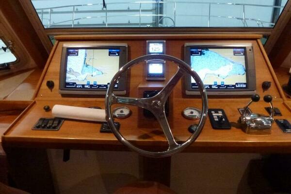 47ft Maine Cat Yacht For Sale