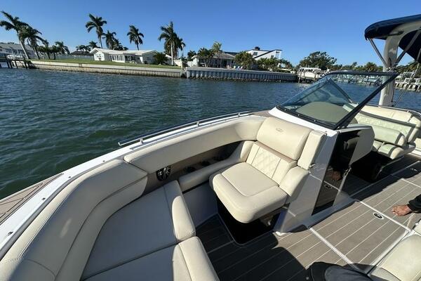 29ft Regal Yacht For Sale