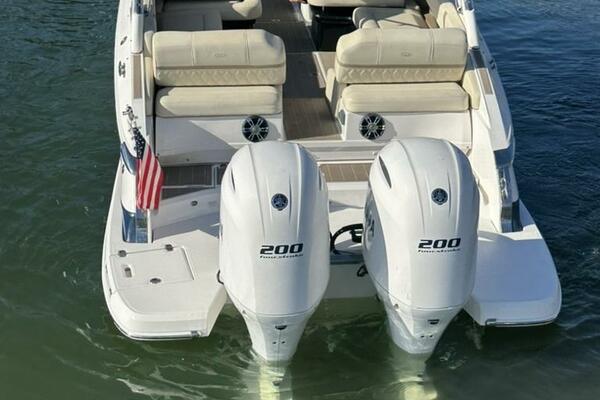 29ft Regal Yacht For Sale