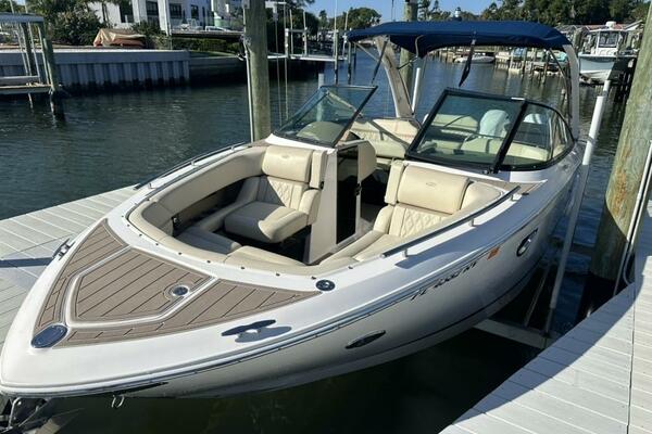 29ft Regal Yacht For Sale