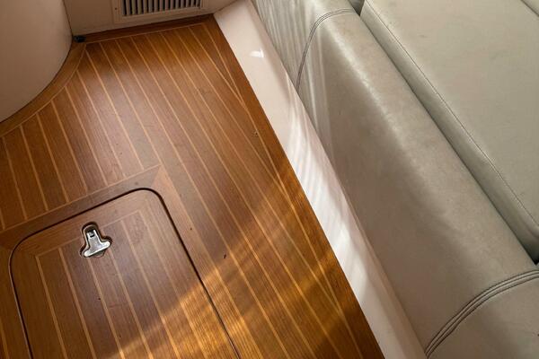 38ft Intrepid Yacht For Sale