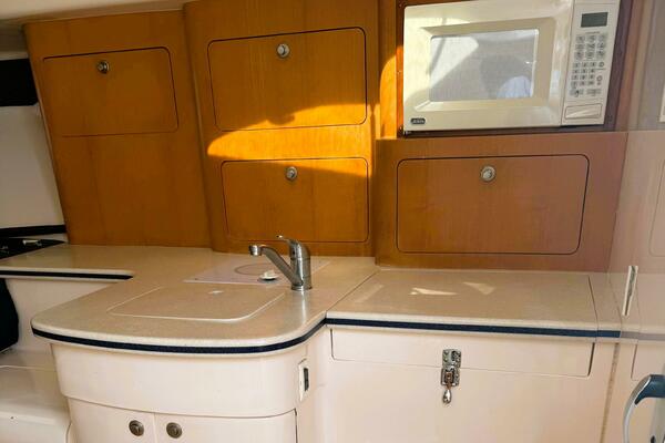 38ft Intrepid Yacht For Sale