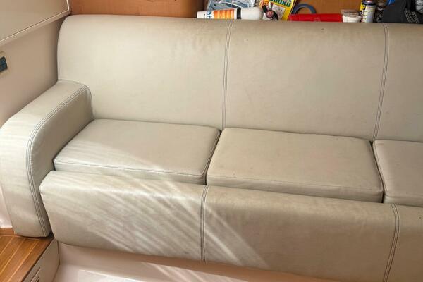 38ft Intrepid Yacht For Sale