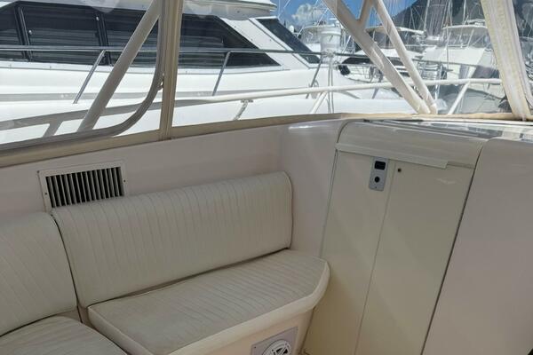 38ft Intrepid Yacht For Sale