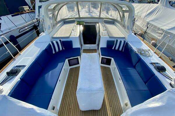 Beneteau Oceanis 55 Yacht For Sale