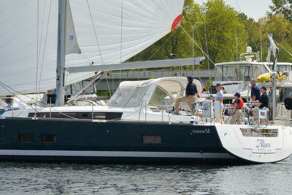 Beneteau Oceanis 55 Yacht For Sale