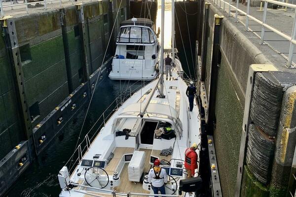 ALLURE 55ft Beneteau Yacht For Sale