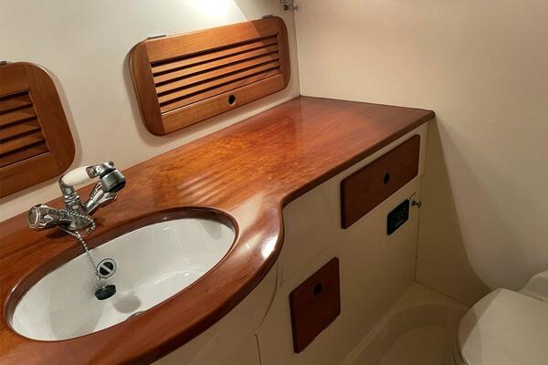 SOLEIL 36ft Hinckley Yacht For Sale