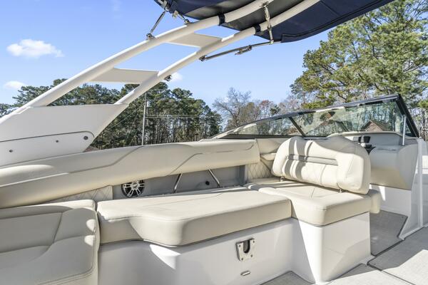 24ft Regal Yacht For Sale