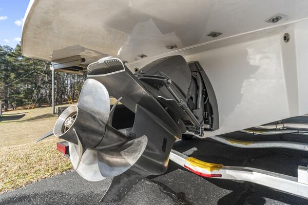 24ft Regal Yacht For Sale