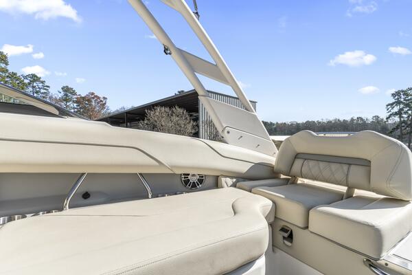 24ft Regal Yacht For Sale