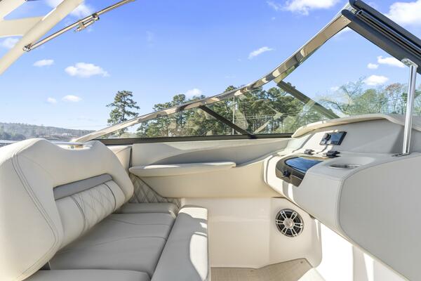 24ft Regal Yacht For Sale