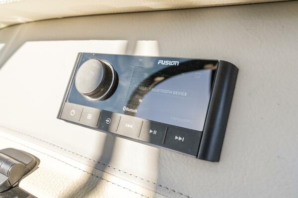 24ft Regal Yacht For Sale