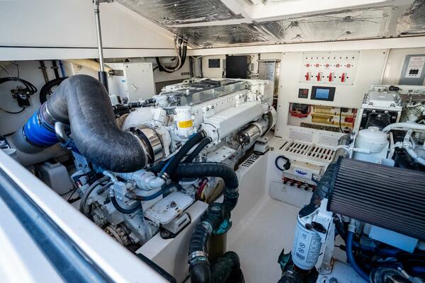 MOONDAWG 40ft Cabo Yacht For Sale