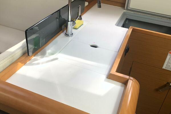 Ohana 41ft Jeanneau Yacht For Sale