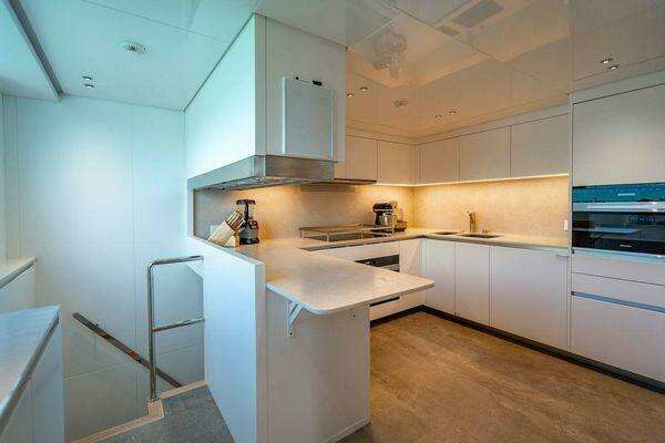 Sanlorenzo SD118 Yacht For Sale