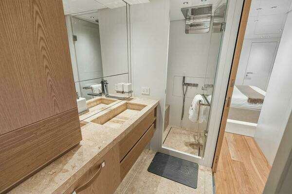 Sanlorenzo SD118 Yacht For Sale