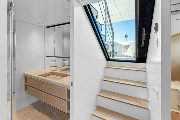 Sanlorenzo SD118 Yacht For Sale